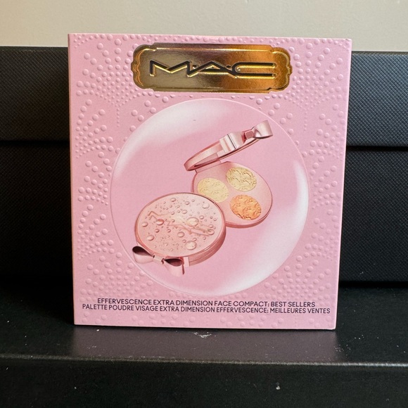 ❤️MAC Effervescence Extra Dimension Facial Compact - Picture 6 of 6